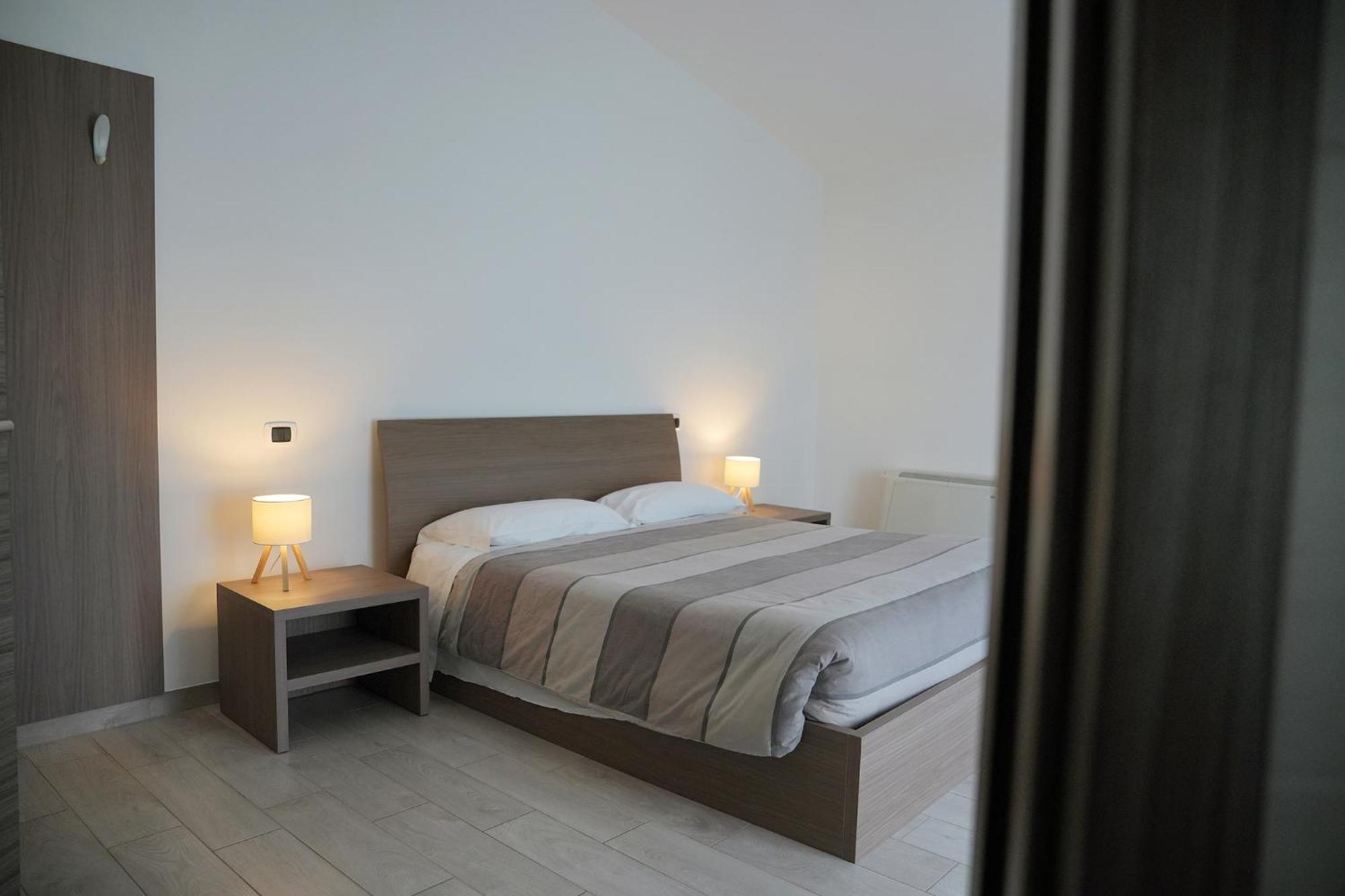 B&B Arco Dei Sogni Челано Екстер'єр фото
